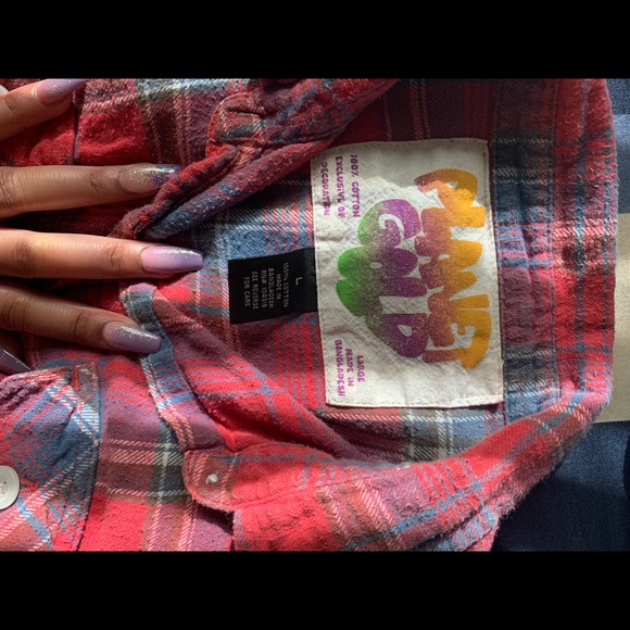 Red plaid shirt - Picture 2 of 3